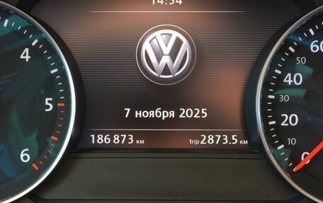 Volkswagen Touareg III, 2015 год, 3 299 000 рублей, 28 фотография