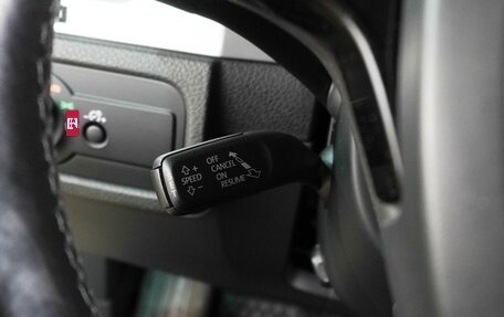 Volkswagen Touareg III, 2015 год, 3 299 000 рублей, 18 фотография