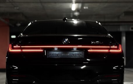 BMW 7 серия, 2019 год, 8 000 000 рублей, 3 фотография