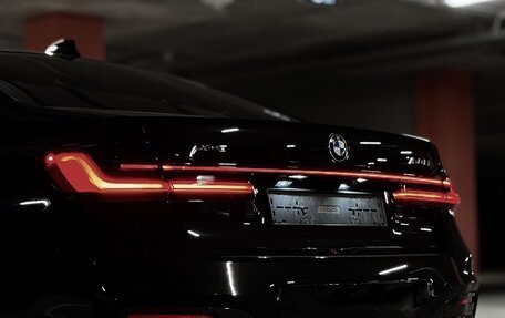 BMW 7 серия, 2019 год, 8 000 000 рублей, 5 фотография