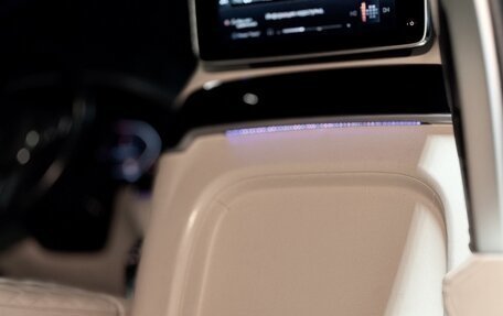 BMW 7 серия, 2019 год, 8 000 000 рублей, 9 фотография