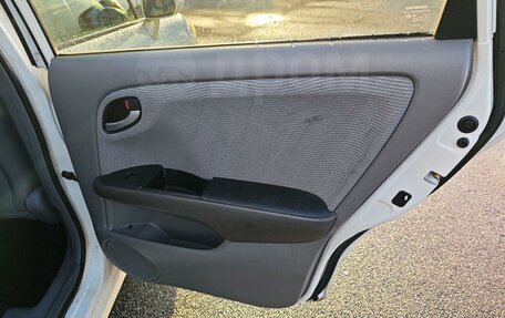 Honda Stream II, 2009 год, 900 000 рублей, 18 фотография