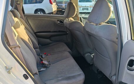 Honda Stream II, 2009 год, 900 000 рублей, 26 фотография