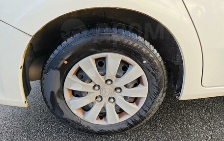 Honda Stream II, 2009 год, 900 000 рублей, 33 фотография