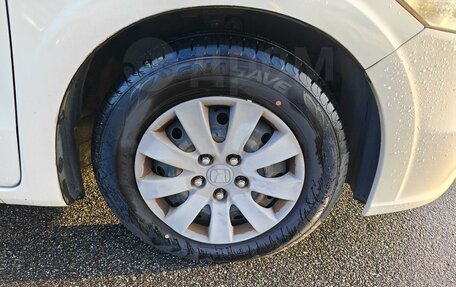 Honda Stream II, 2009 год, 900 000 рублей, 32 фотография