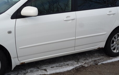 Toyota Corolla, 2004 год, 670 000 рублей, 22 фотография