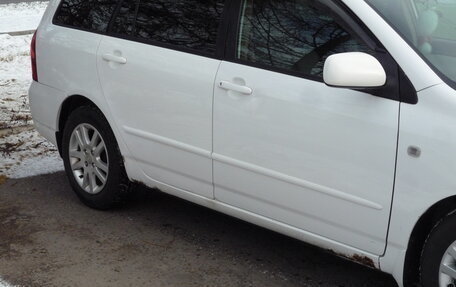 Toyota Corolla, 2004 год, 670 000 рублей, 19 фотография