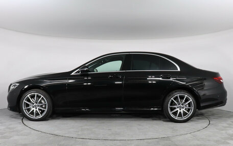 Mercedes-Benz E-Класс, 2022 год, 6 200 000 рублей, 8 фотография