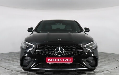 Mercedes-Benz E-Класс, 2022 год, 6 200 000 рублей, 2 фотография