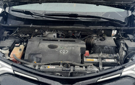 Toyota RAV4, 2018 год, 2 600 000 рублей, 8 фотография