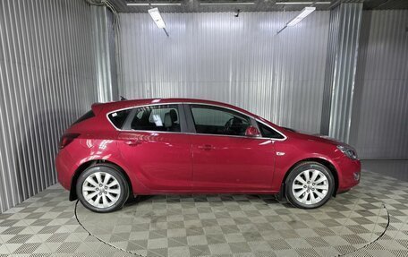 Opel Astra J, 2010 год, 750 000 рублей, 4 фотография