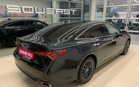 Toyota Avalon, 2022 год, 3 700 000 рублей, 4 фотография