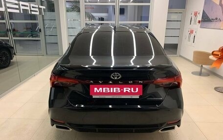 Toyota Avalon, 2022 год, 3 700 000 рублей, 5 фотография