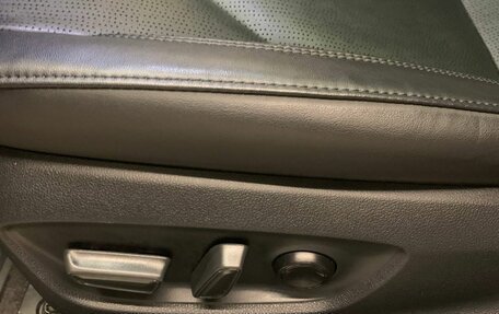 Toyota Avalon, 2022 год, 3 700 000 рублей, 23 фотография