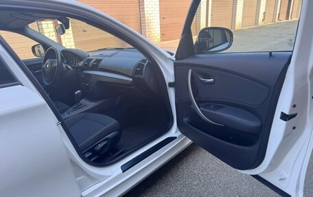 BMW 1 серия, 2011 год, 1 050 000 рублей, 13 фотография