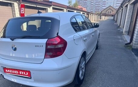 BMW 1 серия, 2011 год, 1 050 000 рублей, 10 фотография