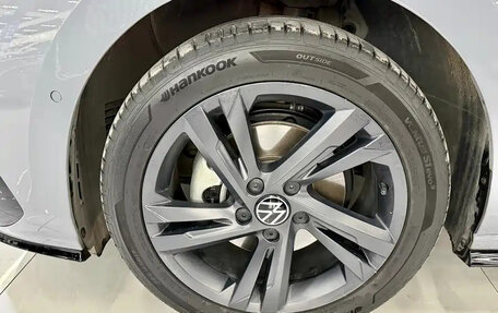 Volkswagen Golf VIII, 2022 год, 2 250 000 рублей, 7 фотография