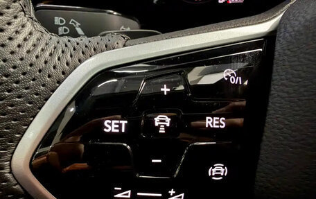 Volkswagen Golf VIII, 2022 год, 2 250 000 рублей, 16 фотография