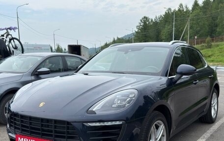 Porsche Macan I рестайлинг, 2017 год, 4 695 рублей, 1 фотография