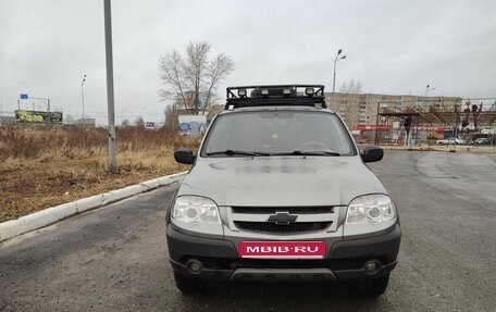 Chevrolet Niva I рестайлинг, 2011 год, 520 000 рублей, 1 фотография