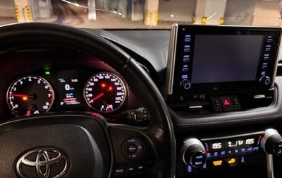 Toyota RAV4, 2019 год, 3 000 000 рублей, 1 фотография