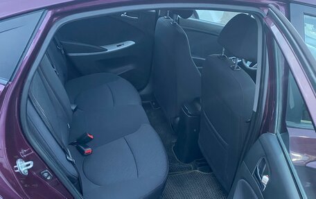 Hyundai Solaris II рестайлинг, 2011 год, 660 000 рублей, 6 фотография