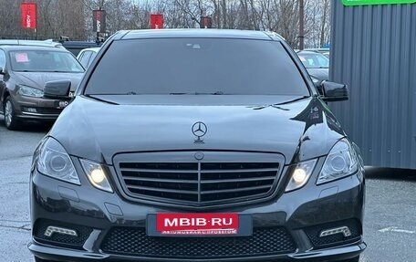 Mercedes-Benz E-Класс, 2009 год, 1 499 000 рублей, 3 фотография