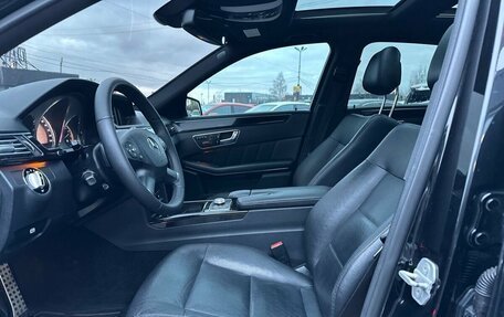 Mercedes-Benz E-Класс, 2009 год, 1 499 000 рублей, 37 фотография