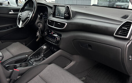 Hyundai Tucson III, 2018 год, 2 365 000 рублей, 9 фотография