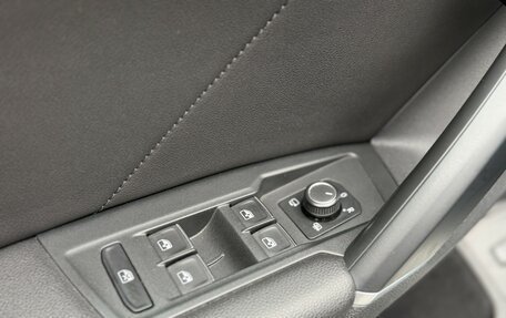 Volkswagen Tiguan II, 2018 год, 3 150 000 рублей, 18 фотография