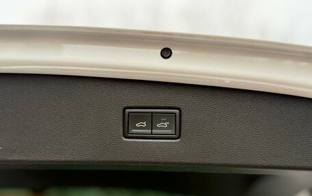 Volkswagen Tiguan II, 2018 год, 3 150 000 рублей, 28 фотография