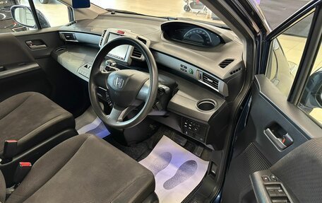 Honda Freed I, 2011 год, 1 129 000 рублей, 10 фотография