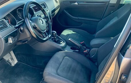 Volkswagen Jetta VI, 2018 год, 1 700 000 рублей, 11 фотография