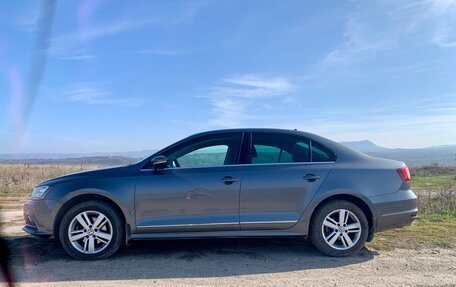 Volkswagen Jetta VI, 2018 год, 1 700 000 рублей, 5 фотография