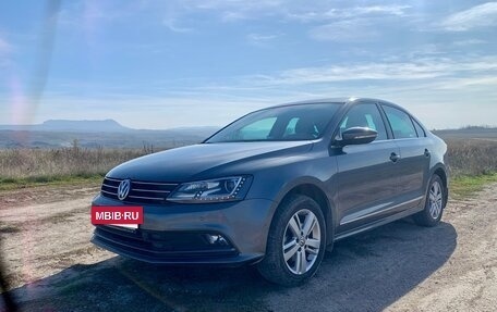 Volkswagen Jetta VI, 2018 год, 1 700 000 рублей, 4 фотография