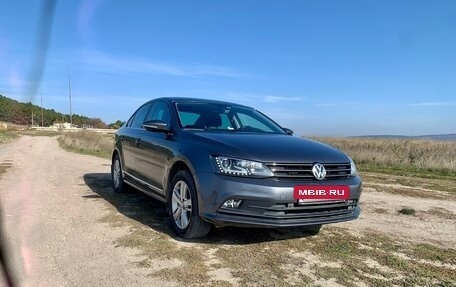 Volkswagen Jetta VI, 2018 год, 1 700 000 рублей, 2 фотография