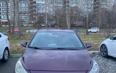 Hyundai Solaris II рестайлинг, 2011 год, 660 000 рублей, 8 фотография