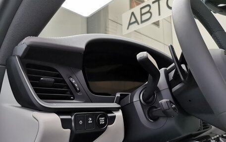 Porsche 911, 2025 год, 23 730 000 рублей, 25 фотография