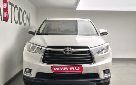 Toyota Highlander III, 2014 год, 2 400 000 рублей, 2 фотография