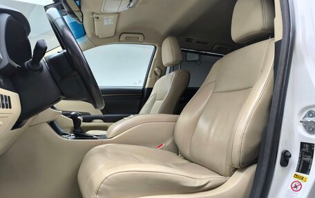 Toyota Highlander III, 2014 год, 2 400 000 рублей, 16 фотография