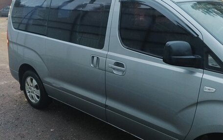 Hyundai Grand Starex Grand Starex I рестайлинг 2, 2014 год, 1 800 000 рублей, 5 фотография