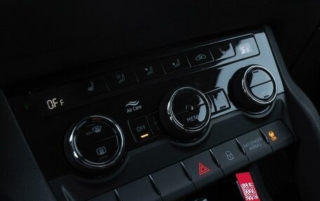 Skoda Karoq I, 2022 год, 2 450 000 рублей, 14 фотография