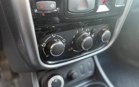 Renault Duster I рестайлинг, 2013 год, 1 049 000 рублей, 14 фотография