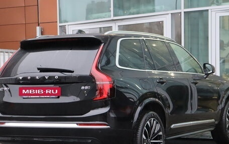 Volvo XC90 II рестайлинг, 2025 год, 10 900 000 рублей, 6 фотография