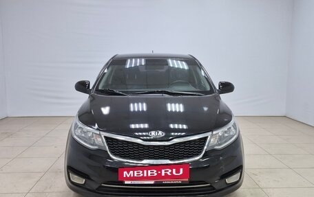 KIA Rio III рестайлинг, 2015 год, 800 000 рублей, 2 фотография