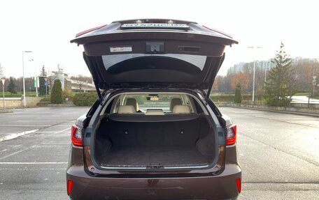 Lexus RX IV рестайлинг, 2019 год, 4 939 000 рублей, 6 фотография