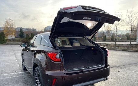 Lexus RX IV рестайлинг, 2019 год, 4 939 000 рублей, 7 фотография