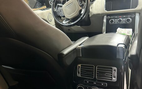 Land Rover Range Rover IV рестайлинг, 2014 год, 3 790 000 рублей, 7 фотография