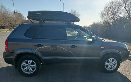 Hyundai Tucson III, 2008 год, 750 000 рублей, 16 фотография