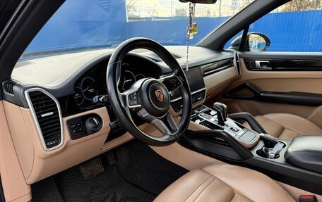 Porsche Cayenne III, 2019 год, 6 850 000 рублей, 16 фотография